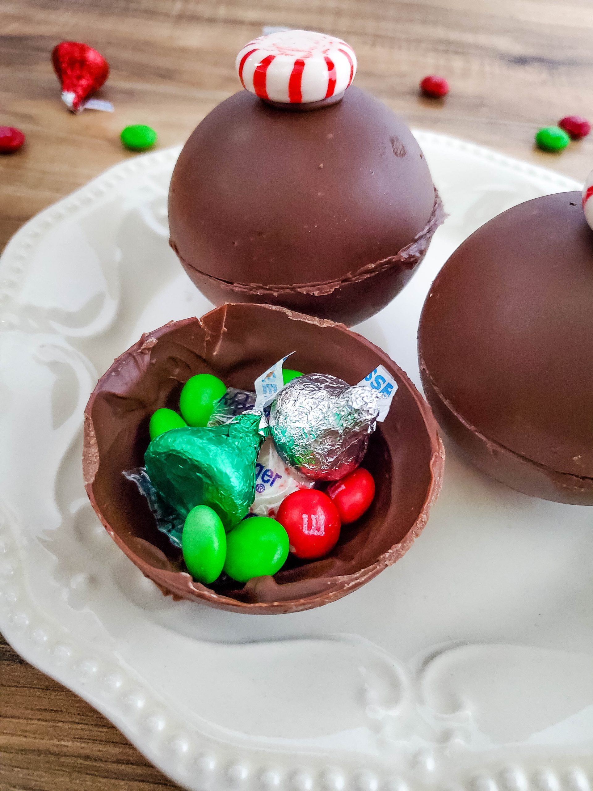 Breakable Chocolate Balls with Candy Inside hollow chocolate ball with candy inside
